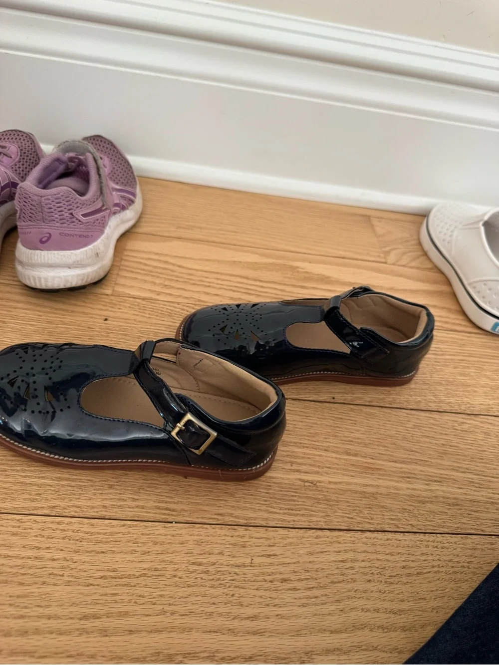 Felix and flora Girls' Navy Patent Mary Jane Shoes